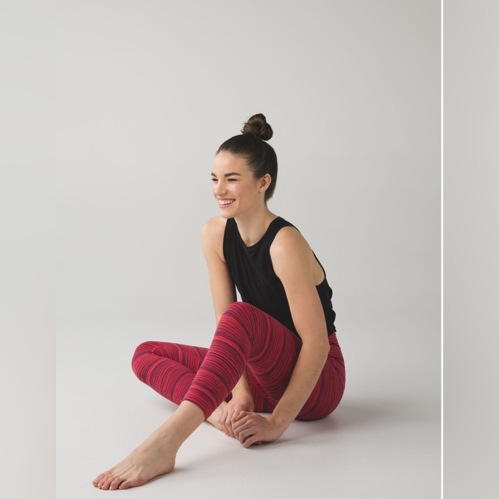 Lululemon Size 4 Wunder Under Crop Leggings Cyber Boom Juice Red Yoga Luon - Picture 5 of 16